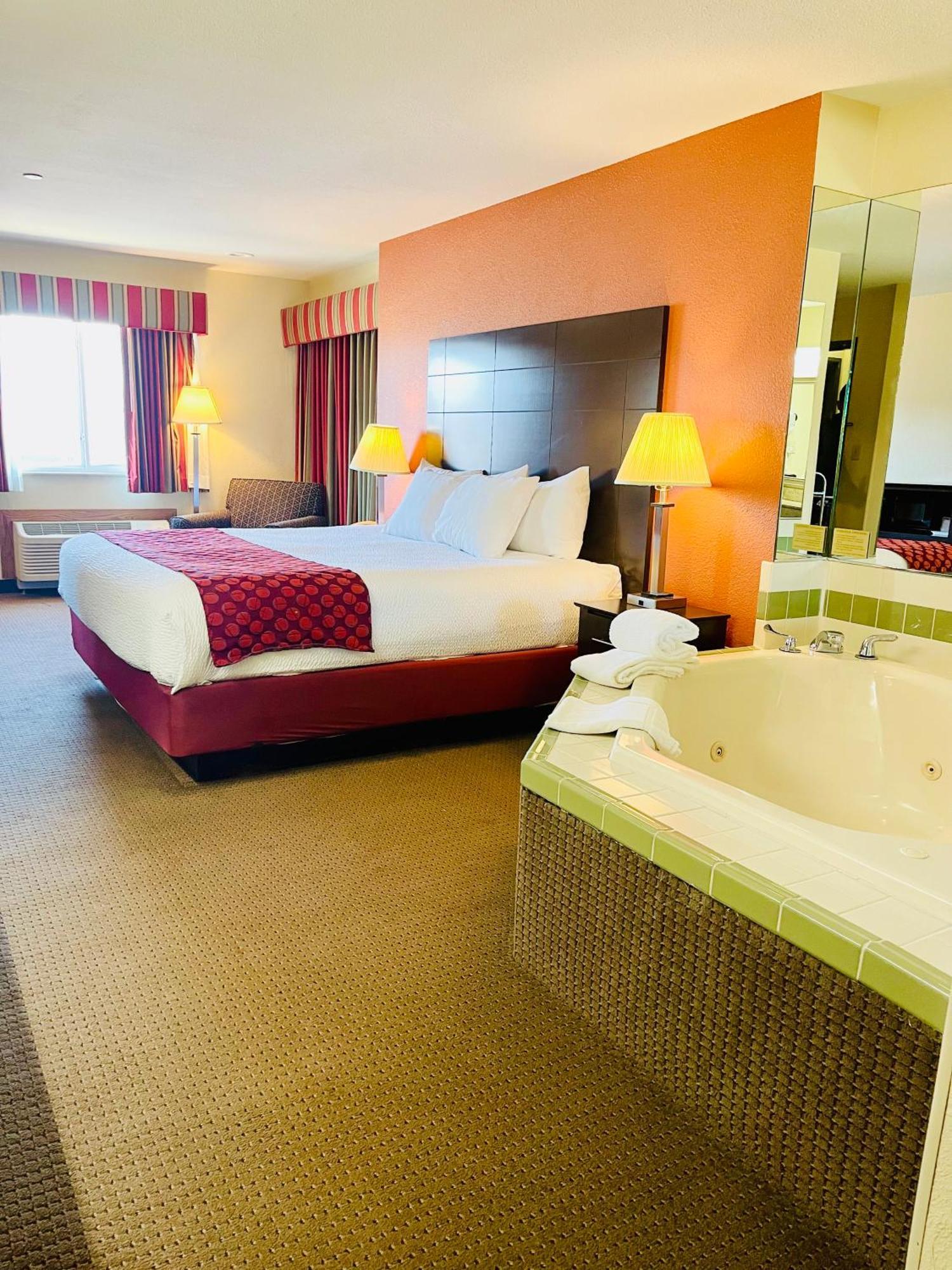 Baymont By Wyndham Indianapolis Hotell Exteriör bild
